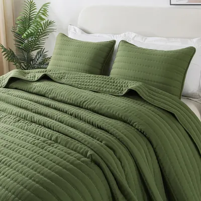 Produktbild von Famanu Sprei 225 x 225 cm - Ultrazarte Mikrofaser in Grün