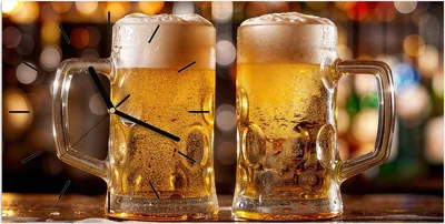 Produktbild von Wanduhr aus Glas mit Motiv Zwei Bierkrüge- 60 x 30 cm - inkl. Aufhängesystem