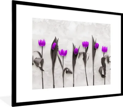 Produktbild von MuchoWow® Gerahmtes Poster Blumen - Tulpen - Lila 80x60 cm - Poster mit Schwarzem Bilderrahmen Wandposter Rahmen Foto Bilder - Schlafzimmer-Dekorationen - Fotoposter