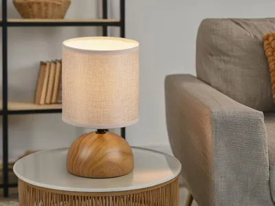 Produktbild von Keramik Tischleuchte LUCI Holzoptik mit Stoffschirm Beige Ø14cm