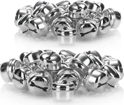 Produktbild von com-four® 2x Girlande mit Mini-Glöckchen - Glöckchen-Girlande für Weihnachten - Weihnachtsgirlande mit kleinen Glöckchen - Christbaumschmuck - 4 m