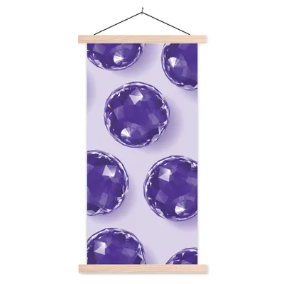 Produktbild von MuchoWow® Textilposter Eine Illustration mit mehreren violetten Edelsteinen 40x80 cm mit holzfarbenen Rahmen - Wohnzimmer
