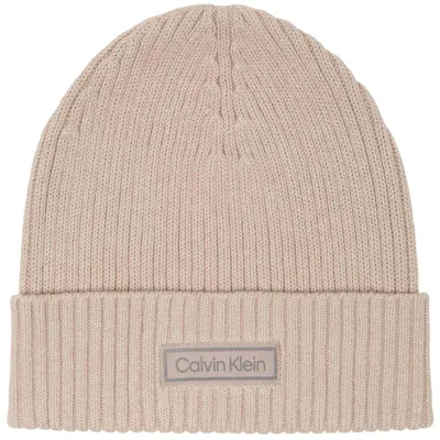 Image de Bonnet Calvin Klein Gorro Calvin Klein Patch Chunky Rib beige pour Uni