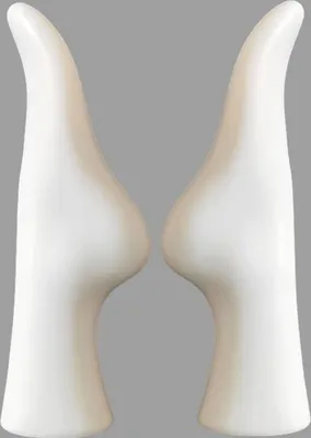 Produktbild von 2er Set Sockenbein für die Präsentation von Tennissocken Sneaker Socken | 2 Stück Dekobein in weiß |  Deko Fuß | Schaufensterpuppe - Schaufenster Bein | Mannequin Fußmodell Weiblich