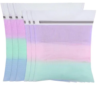 Immagine prodotto di 6 sacchetti per il bucato, adatti per la lavatrice, dimensioni 30x40 cm o 40x50 cm, a maglia fine e grossa, riutilizzabili