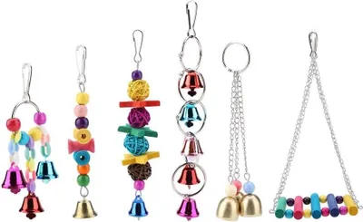 Produktbild von Papagei Spielzeug Schaukelglocke - buntes Vogelspeelzeug für kleine Wellensittiche, Nymphensittiche, Conures, Finken - 6 Stück.