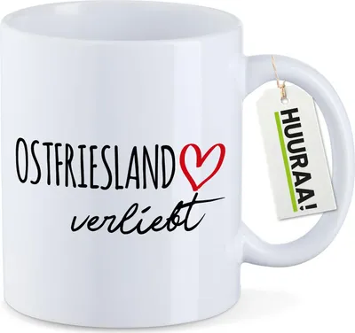 Produktbild von Huuraa Kaffeetasse Ostfriesland verliebt 330ml Weiß Keramik Kaffeebecher Geschenkidee
