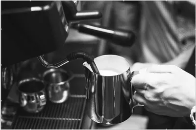 Produktbild von Wallario Wandbild Barista - Einblick in ein Café, Größe: 61 x 91,5 cm, Poster mit rahmenlosen Bildhalter