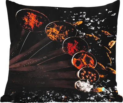 Produktbild von MuchoWow® Outdoor Kissen - Gewürze - Löffel - Salz - Gewürze - Schwarz - 60x60 cm - Wetterfest - Lounge Kissen - Dekoration - Schlaf Kissen