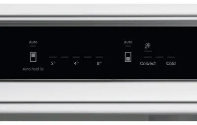 Produktbild von Electrolux ENG8MD18S, 249 l, SN-ST, 5 kg/24h, D, Fresh Zone Fach, Weiß