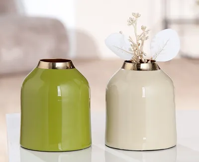 Produktbild von Gilde Vase, Roro, Metall, creme, grün, VE 4, 2fach sortiert, D. 8.5 cm Höhe: 10.00 cm Durchmesser: 8.50 cm 55110