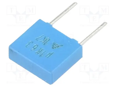 Obrázok produktu pre 10 kusov kondenzátorov: Polyester, rozmer: 5 mm, kapacita: 100 nF, napätie: 63 V DC, 40 V AC, tolerancia: 10 %, kód: B32529C0104K000