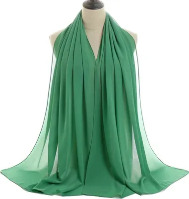 Produktbild von Schal OL-33810 in Hellgrün – Elegantes Accessoire KP33810
