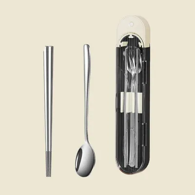 Imagen del producto de Juego de cubiertos de camping práctico: higiénico y resistente, color