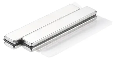 Produktbild von Set mit 4 starken, rechteckigen Magneten (60 x 10 x 3 mm)
