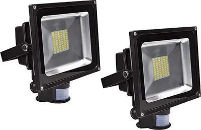 Produktbild von Greenmigo 2x 50W SMD Fluter mit Bewegungsmelder Strahler Warmweiß Schwarz Aluminium Gehäuse IP65 Wasserdicht LED Lampe Wandleuchter Flulicht Flutbeleuchtung LED Gartenlampe Außenstahler