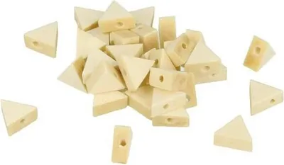 Produktbild von 35 dreieckige Holzperlen 12 x 5 mm