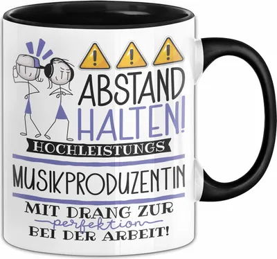 Produktbild von Musikproduzentin Tasse Geschenk Lustig Abstand Halten Hochleistungs-Musikproduzentin Mit Drang Zur Perfektion Bei Der Arbeit (Schwarz)