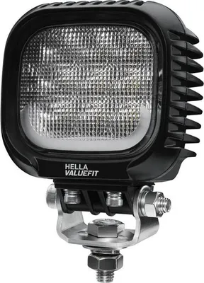 Produktbild von Arbeitsscheinwerfer 24 V 63 W LED 6.500 K 3.000 lm HELLA universell einsetzbar