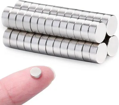 Produktbild von Famanu Mini-Magneten - starke Neodymium-Magneten - 30 Stück - rund - 18 x 5 mm