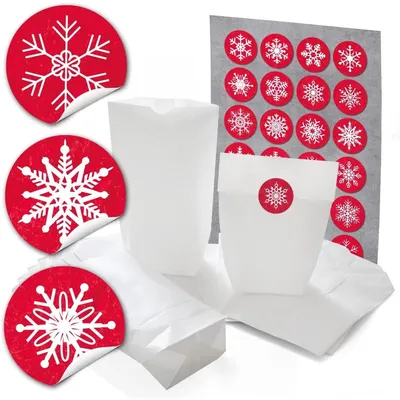 Produktbild von 24 weiße Weihnachtstüten 14 x 22 x 5,6 cm + 24 runde Weihnachtsaufkleber"Flocken weiß beige" zum liebenvollen Verpacken von Geschenken + anderen DingenRot