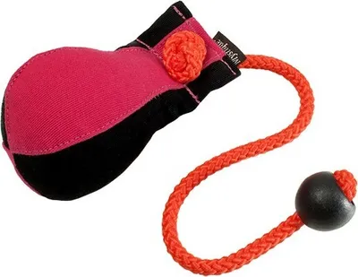 Produktbild von Mystique Dummy Ball Marking 150g hot pink / schwarz