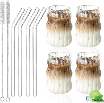 Produktbild von Set von 4 Kaffeegläsern à 500 ml mit Strohhalm und Reinigungsbürsten - Für Dessert, Tee, Saft, Whisky, Bier, Cocktail und Eiskaffee