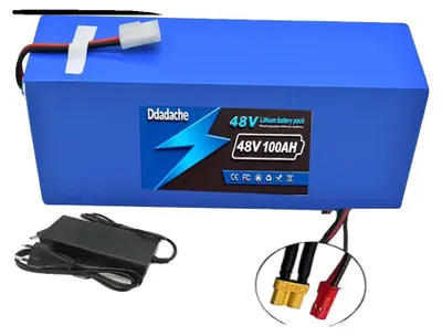 Zdjęcie produktu dla Bateria litowa, pojemność 100Ah, inteligentny system zarządzania baterią (BMS), ładowarka XT30 - JST, szt. 1