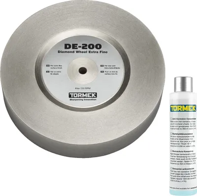 A Tormek DE-200 diamond wheel and a bottle of Tormek anti-corrosion concentrate are shown against a white background.