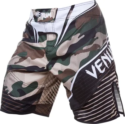 Produktbild von Venum Camo Hero Fightshorts Green Brown Gre M