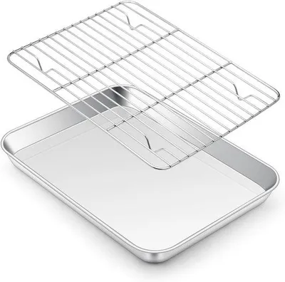 Produktbild von Kleine Backblech mit Abkühlrohr für Backen und Abkühlen - 26,4 x 20,4 x 2,5 cm - Waschmaschinengeschützt