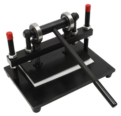 Image de Machine de découpe pour cuir - Machine manuelle de gaufrage et de perforation - Pour cuir, tissu, plastique, plaques de caoutchouc - Construction robuste en acier et en nylon