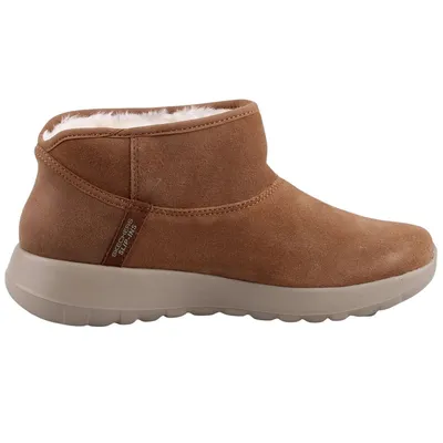 Produktbild von Skechers On The Go Joy Always Cozy Damen Stiefelette gefüttert Braun