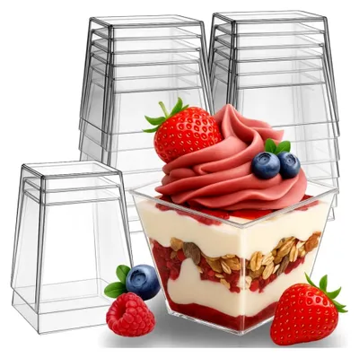 Produktbild von 50 Stück Dessertgläser aus Kunststoff 120 ml, Dessertbecher, Dessertschalen, Eisbecher - für Pudding, Mousse, Eiscreme, Tiramisu - BPA-frei, wiederverwendbar, stapelbar, transparent