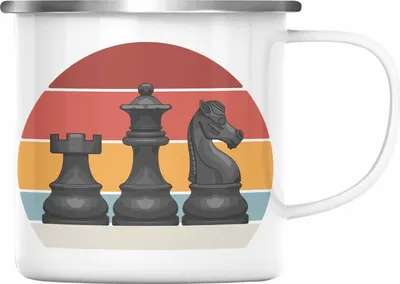 Produktbild von Trendation - Schach Geschenk Schachspieler Geschenkidee Emaille Tasse mit Schachfiguren Grafik Emaille Emaille Tasse Lustig (Silber)