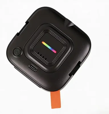 Produktbild von Tragbares Selfie-Licht: LED-Fülllichtpanel (2700 K–9000 K) mit Clip und 2 Blitzschuhhalterungen, Fotobeleuchtung, CRI 95+, integrierter Akku für Smartphones