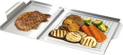 Produktbild von Famanu Grillkorb mit Griffen für das Grillen im Freien - Edelstahlkorb für BBQ - Gemüse- und Fleischgrill mit Löchern