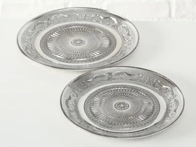 Image de Ensemble de 2 plaques en verre - Relief