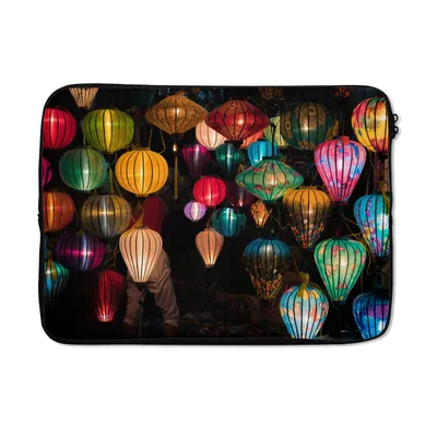Produktbild von MuchoWow® Laptop Hülle 13 Zoll Laternen in Vietnam Laptoptasche - Laptophülle - Sleeve - Rundumschutz