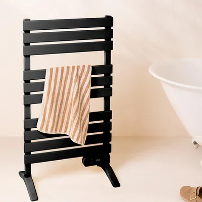 Produktbild von WARM TOWEL - Elektrischer Badheizkörper für Boden oder Wand 500W