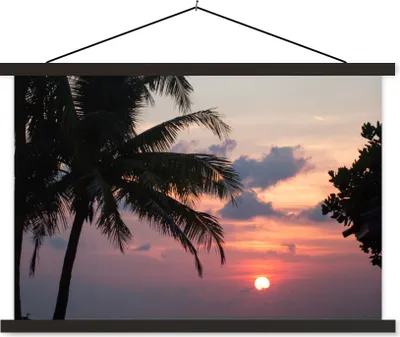 Produktbild von MuchoWow® Textilposter Tropisch - Palme - Sonne 90x60 cm mit schwarzem Rahmen - Aufhängungssatz