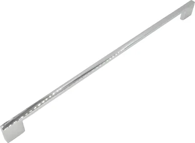 Produktbild von Eleganter Aluminium Möbelgriff 320 mm in Silber - Klassischer Schrank- und Schubladengriff für stilvolles Wohnen, inklusive Montageschrauben.