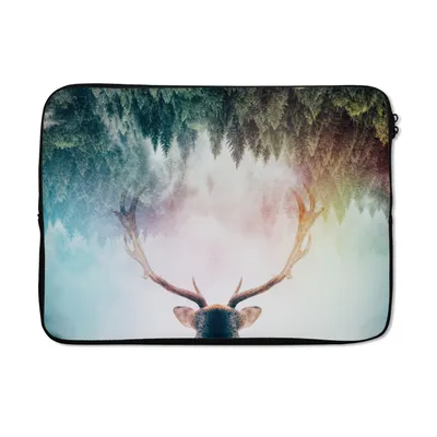 Produktbild von MuchoWow® Laptop Hülle 14 ZollHirsch - Geweih - Wald - Nebel Laptoptasche - Laptoptasche - Stoßsicher - Schutzhaube