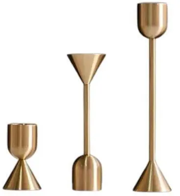 Immagine prodotto di Set di tre candelieri in ghisa, candelieri decorativi