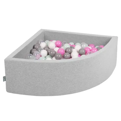 Obrázok produktu pre KiddyMoon 90x30cm/300 loptičiek ∅ 7cm Trojuholník Detské penové loptičky  vyrobené v EÚ, Svetlo sivá: Priehľadná/Sivá/Biela/Ružová/Mäta: