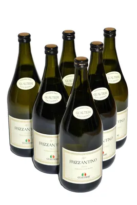 Produktbild von Frizzantino Dolce Gualtieri La Cantina 7,5% Italien 6 x 1,5 l weisser Perlwein
