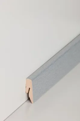 Produktbild von Sockelleiste MDF 15 x 40 mm Metallic Aluminium Nachbildung Fußleiste