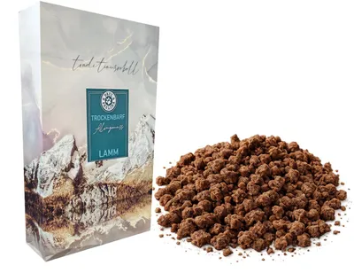 Produktbild von Paul & Paulina Trockenbarf Almgenuss pur Lamm 2kg 100% Lamm gewolft und getrocknet für Hunde
