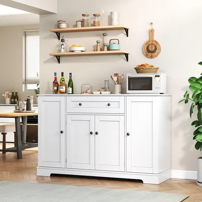 Immagine prodotto di Buffet multifunzionale da 138 cm, con cassetto, ante a ripiano, ripiani regolabili, sistema di sicurezza anticaduta, adatto per cucina, soggiorno o camera da letto.