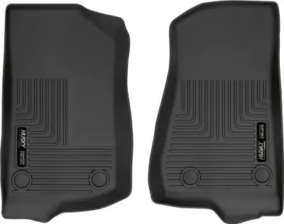 Zdjęcie produktu dla Zestaw gumowych dywaników przednich Weatherbeater Dywanik Jeep Wrangler JL 18-